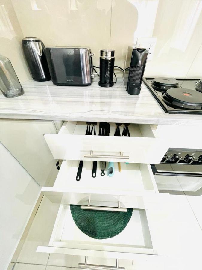 Trendy, Comfortable 1 Bedroom Apartments In Ουμτάτα Εξωτερικό φωτογραφία